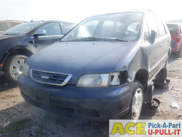 Photo of 1996 Isuzu Isuzu Oasis