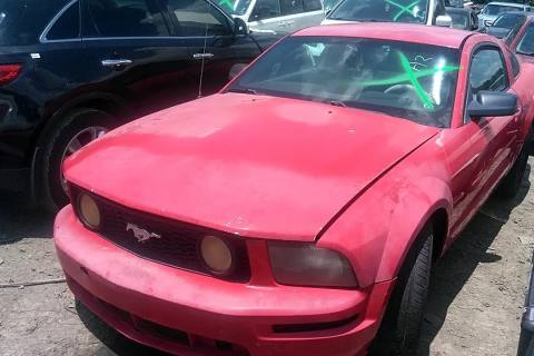 Photo of 2005 Ford Mustang