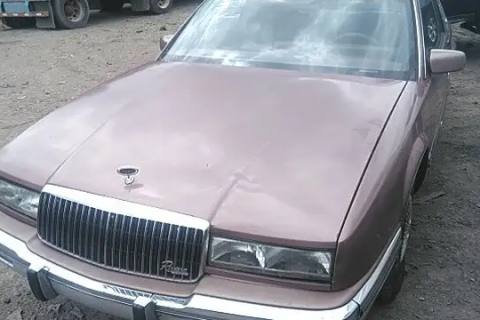 Photo of 1989 Buick Riviera