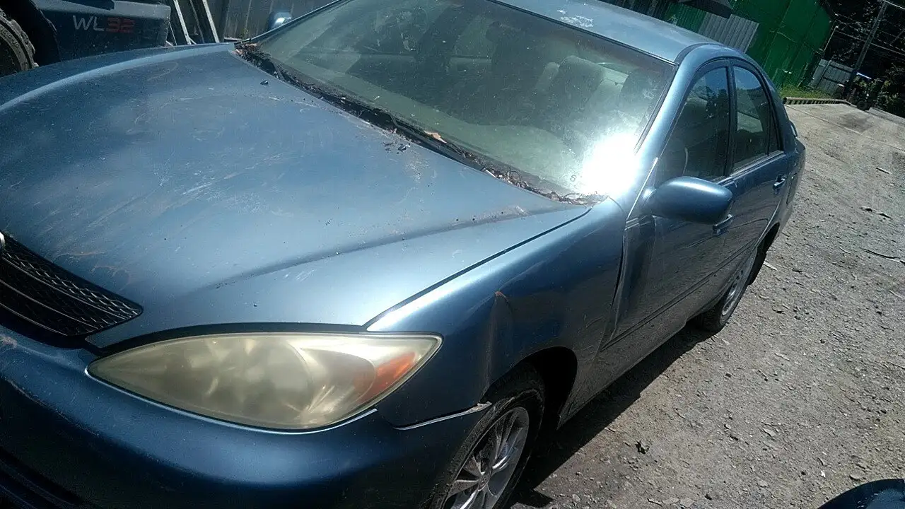 Photo of 2004 Toyota Camry