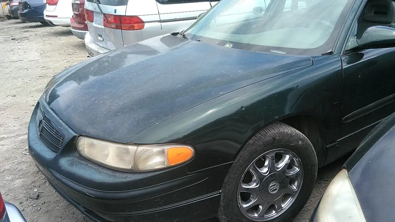 Photo of 2003 Buick Regal