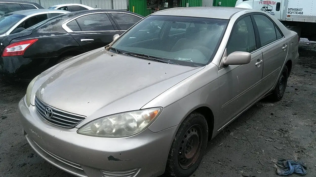 Photo of 2005 Toyota Camry