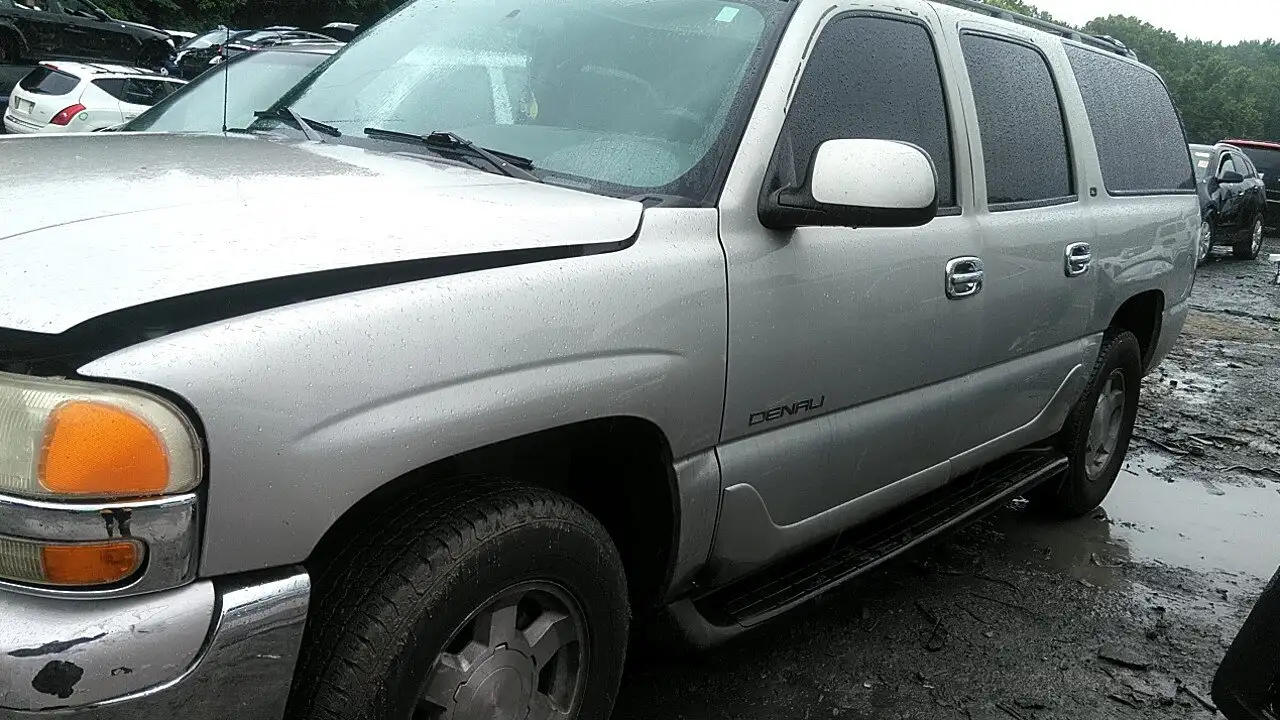 Photo of 2004 Gmc Yukon Xl 1500