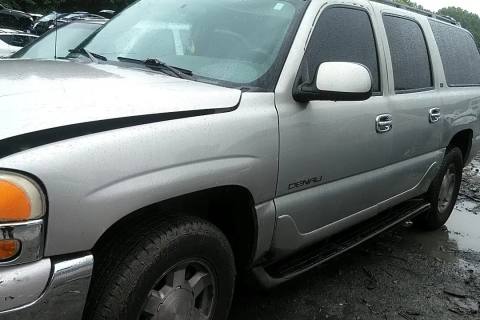 Photo of 2004 Gmc Yukon Xl 1500