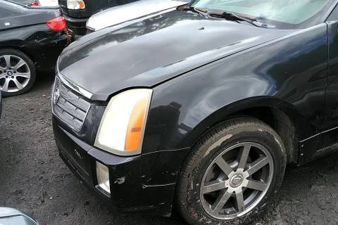 Photo of 2004 Cadillac Srx