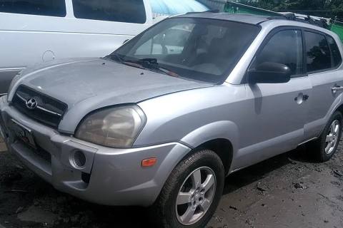 Photo of 2005 Hyundai Tucson