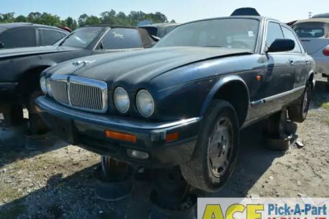 Photo of 1996 Jaguar Xj6