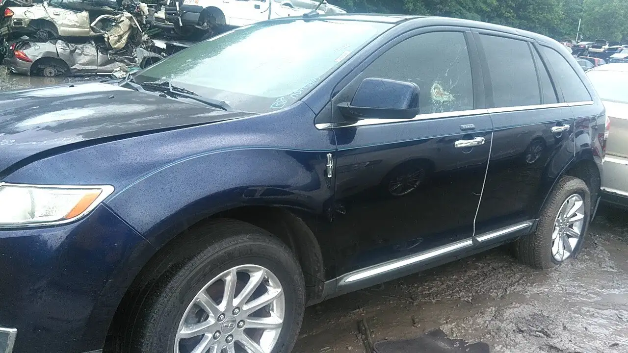 Photo of 2011 Lincoln Mkx