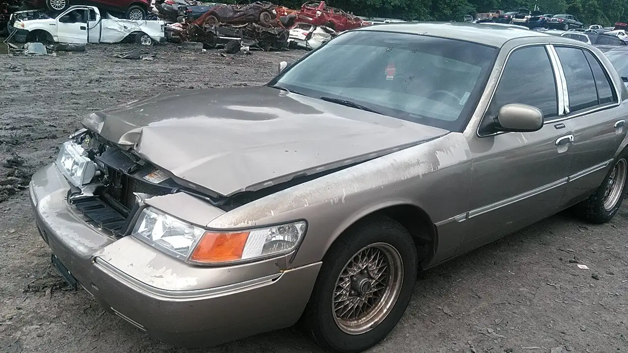 Photo of 2001 Mercury Grand Marquis