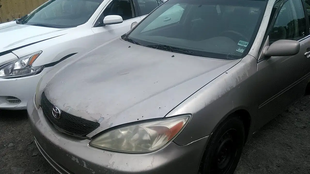 Photo of 2004 Toyota Camry
