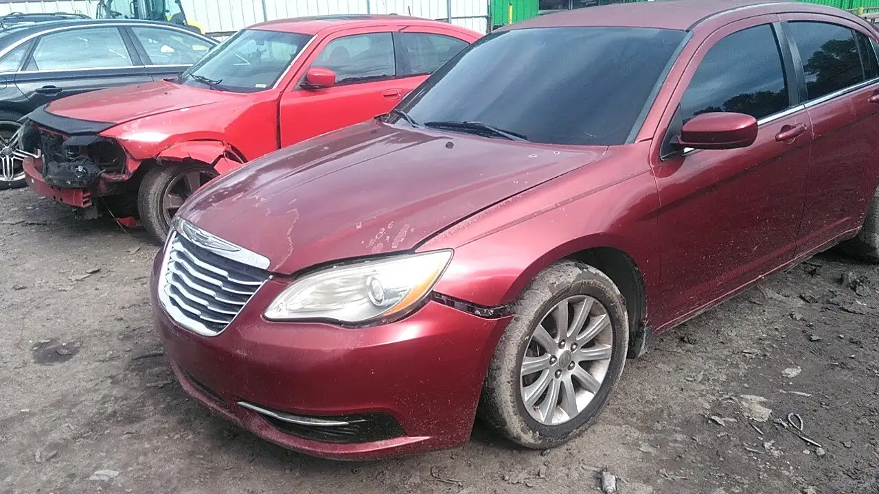 Photo of 2012 Chrysler 200