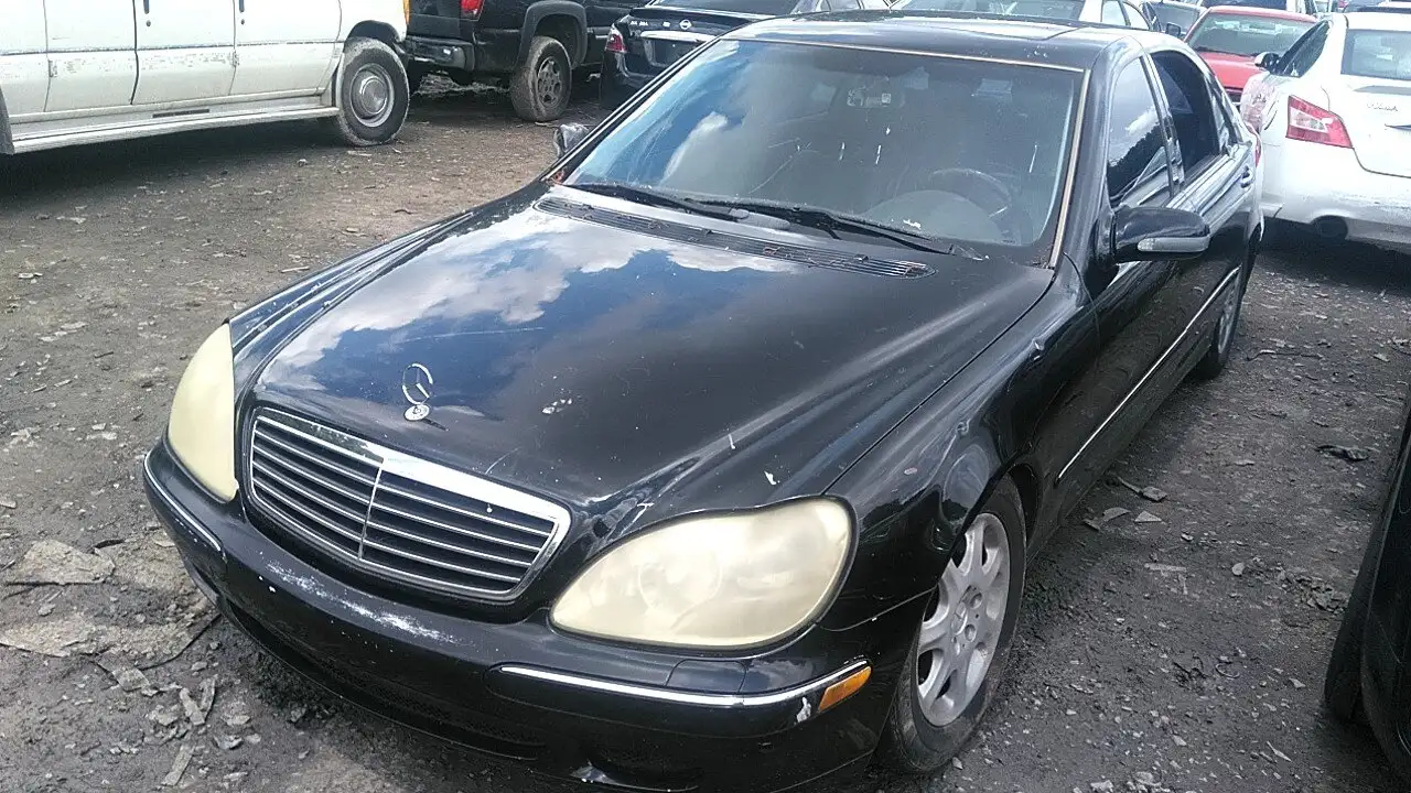Photo of 2000 Mercedes-Benz S500