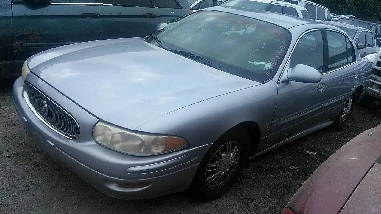 Photo of 2005 Buick Lesabre
