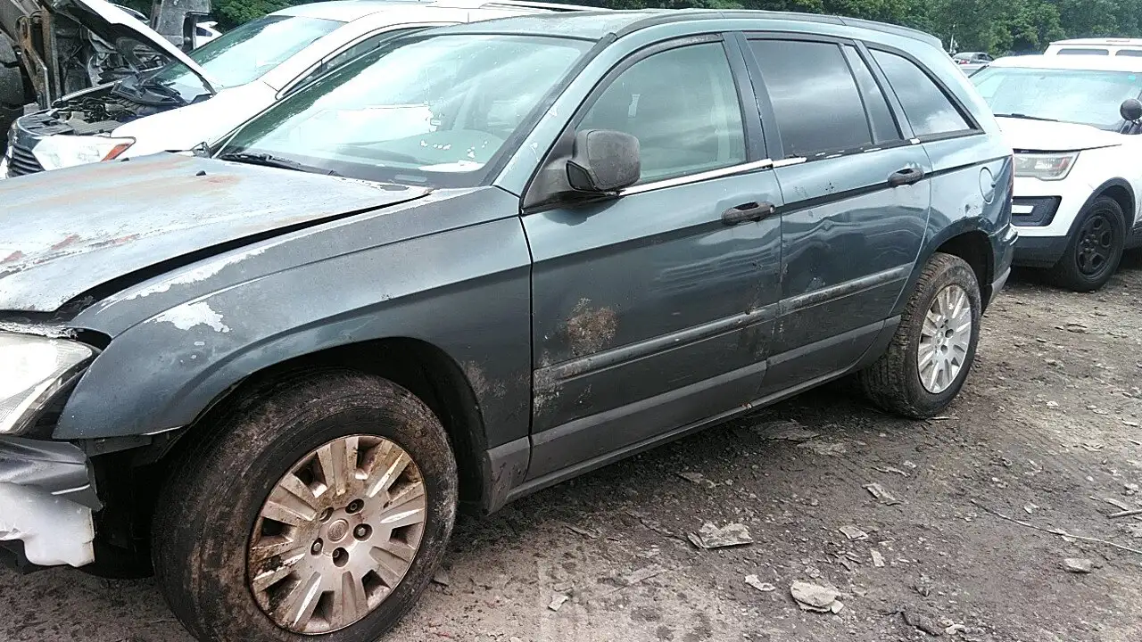 Photo of 2006 Chrysler Pacifica