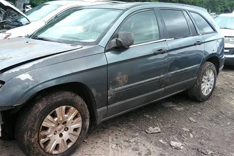 Photo of 2006 Chrysler Pacifica