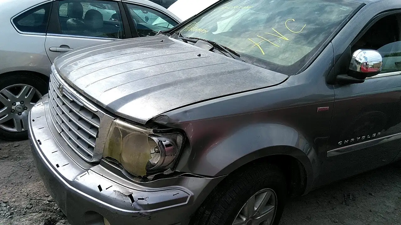Photo of 2008 Chrysler Aspen