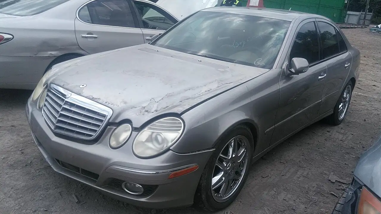 Photo of 2007 Mercedes-Benz E350