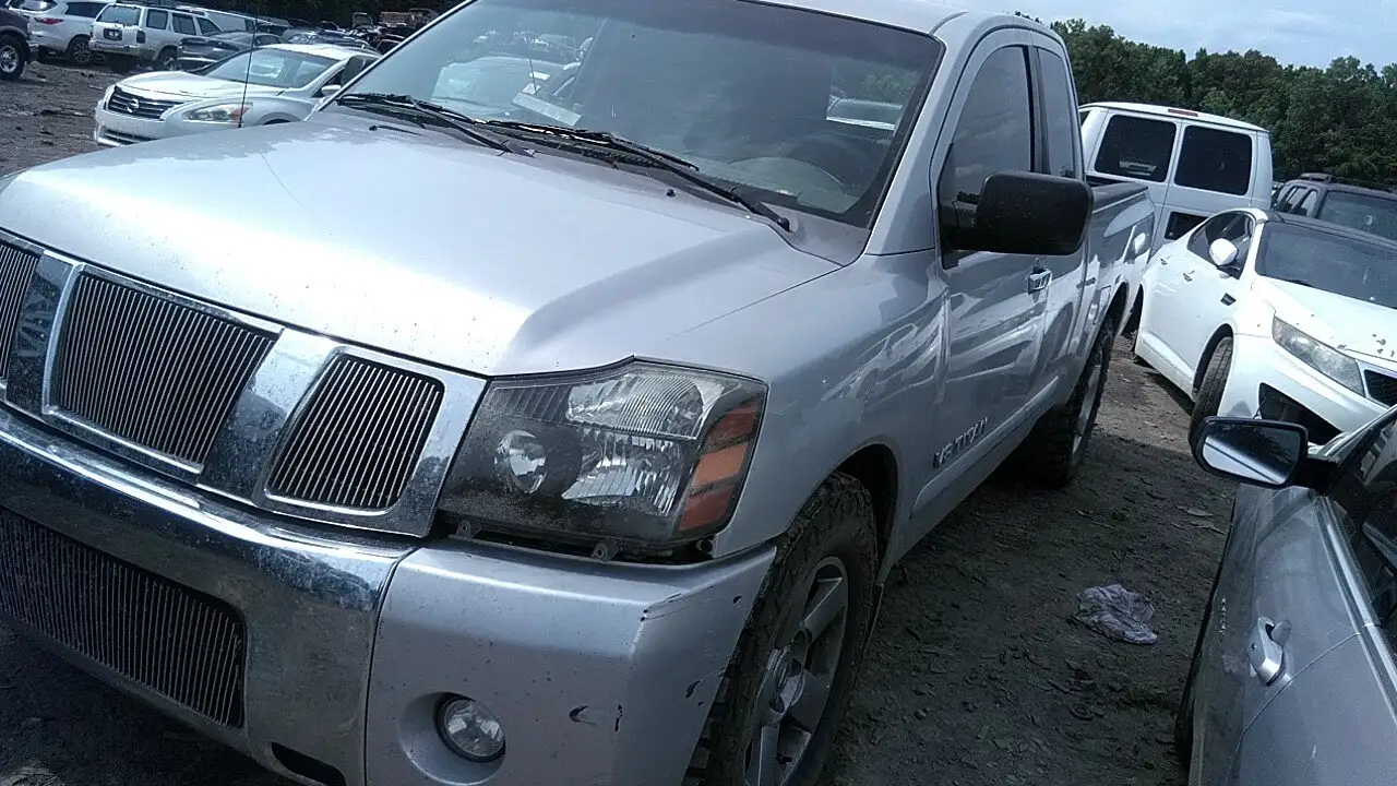 Photo of 2006 Nissan Titan