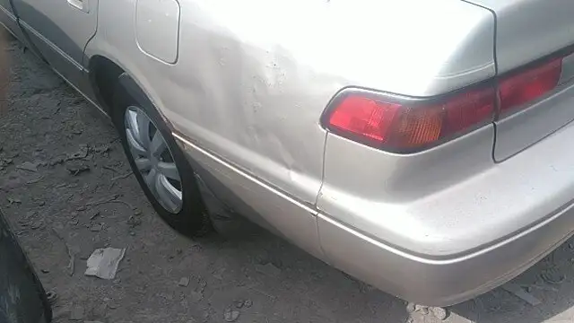 Photo of 1998 Toyota Camry