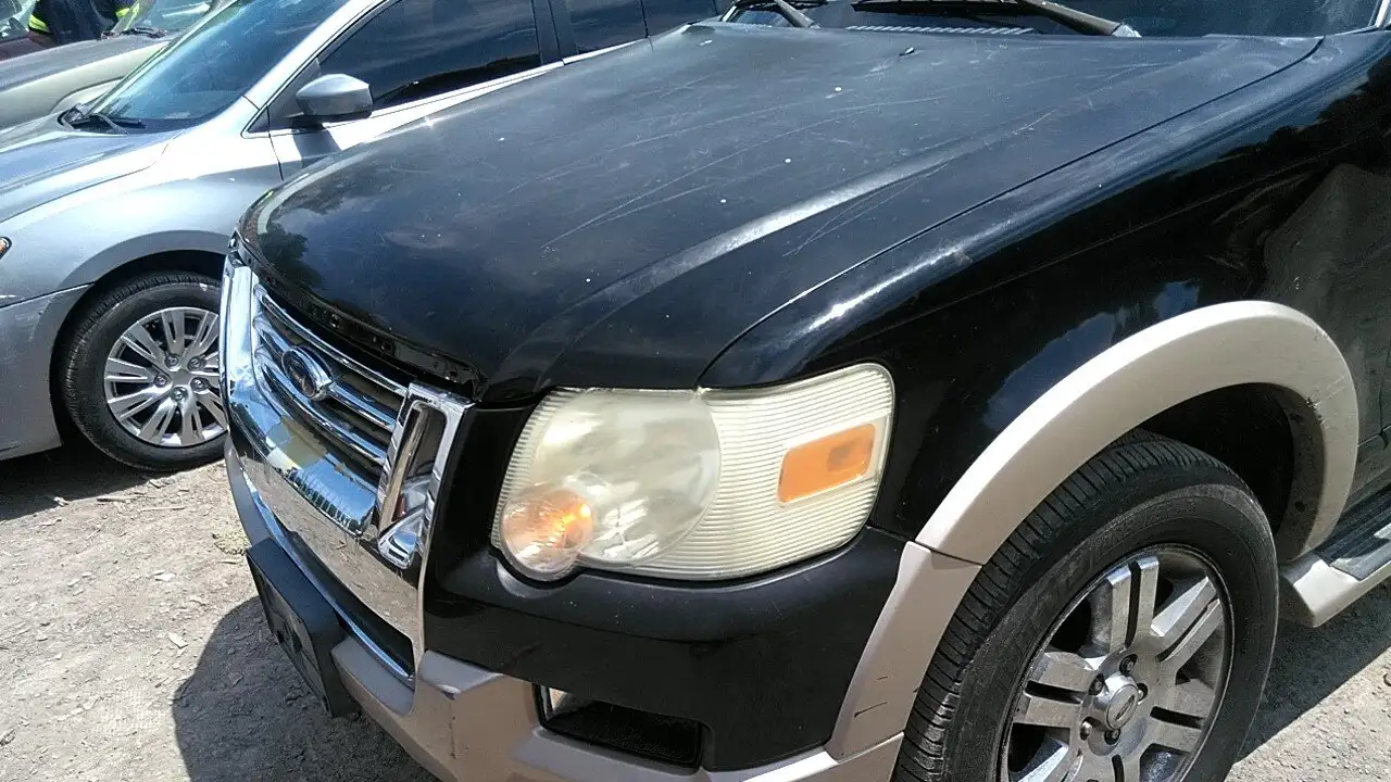 Photo of 2006 Ford Explorer