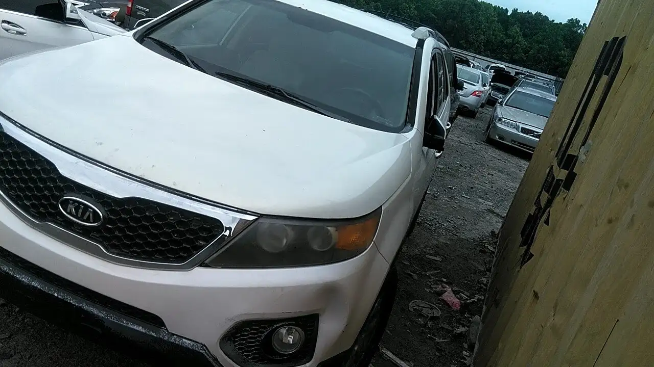 Photo of 2011 Kia Sorento