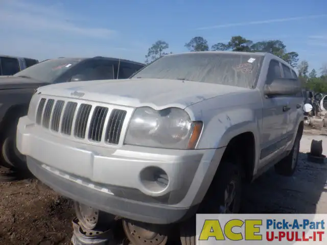 Photo of 2005 Jeep Grand Cherokee