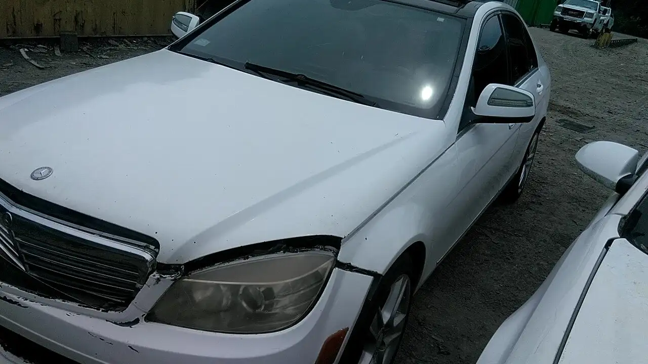 Photo of 2008 Mercedes-Benz C300