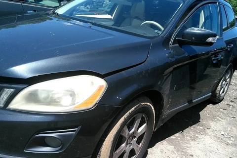 Photo of 2010 Volvo Xc60