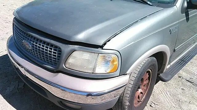 Photo of 1999 Ford Expedition