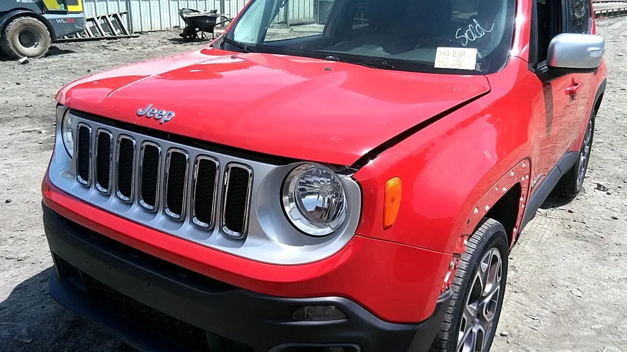 Photo of 2015 Jeep Renegade