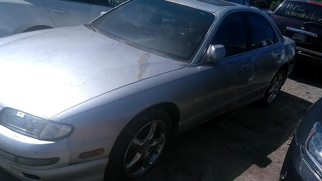 Photo of 2000 Mazda Millenia