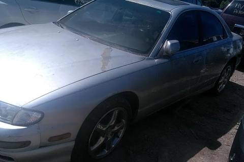 Photo of 2000 Mazda Millenia