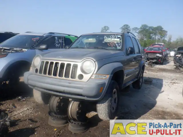 Photo of 2005 Jeep Liberty