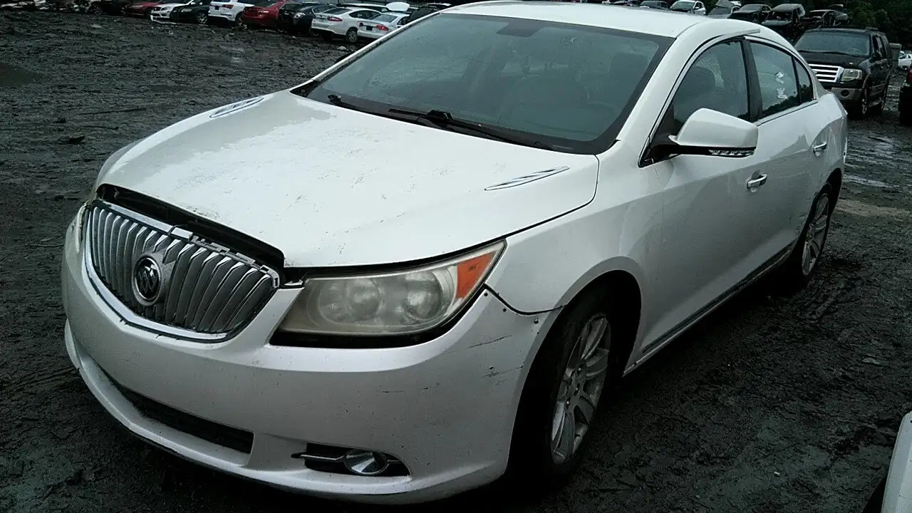 Photo of 2011 Buick Lacrosse