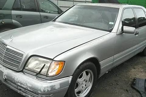 Photo of 1997 Mercedes-Benz S420