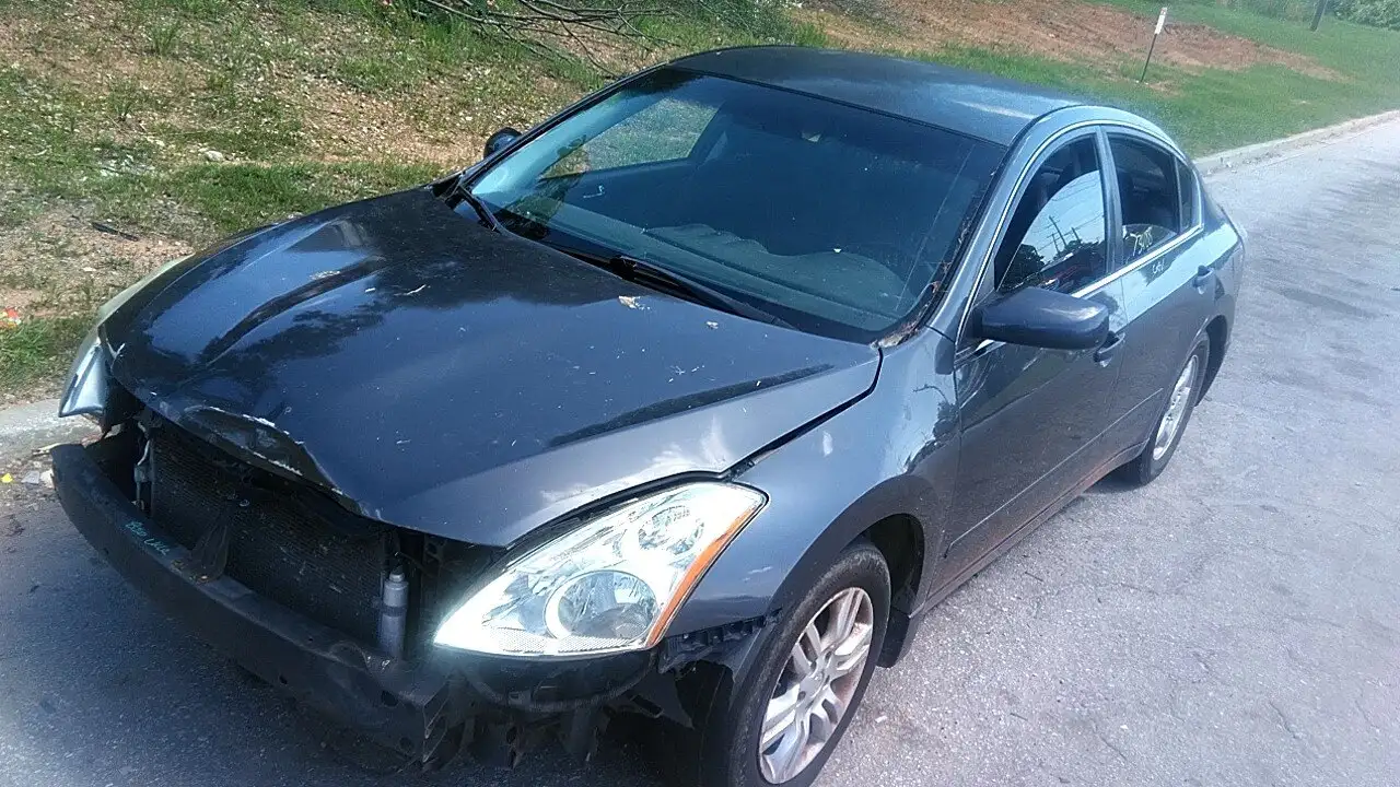 Photo of 2010 Nissan Altima