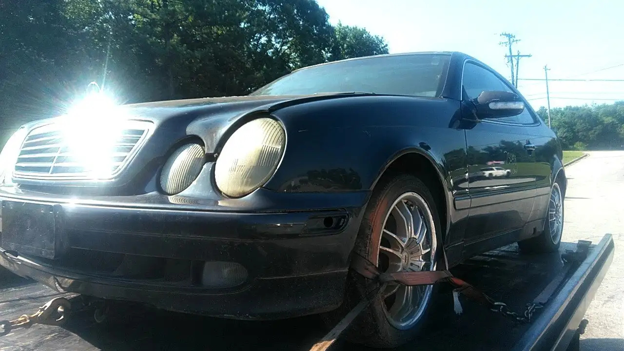 Photo of 2000 Mercedes-Benz Clk320