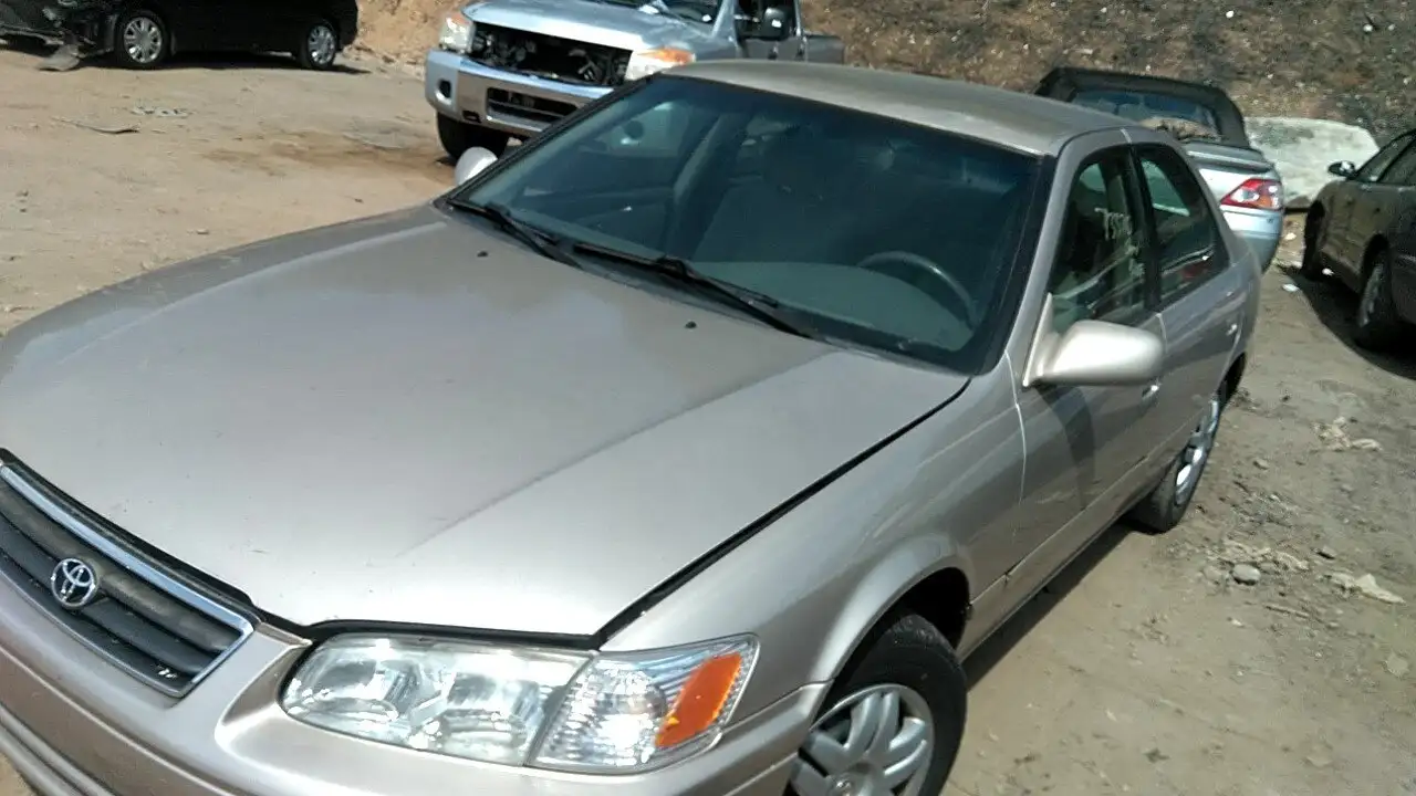 Photo of 2001 Toyota Camry