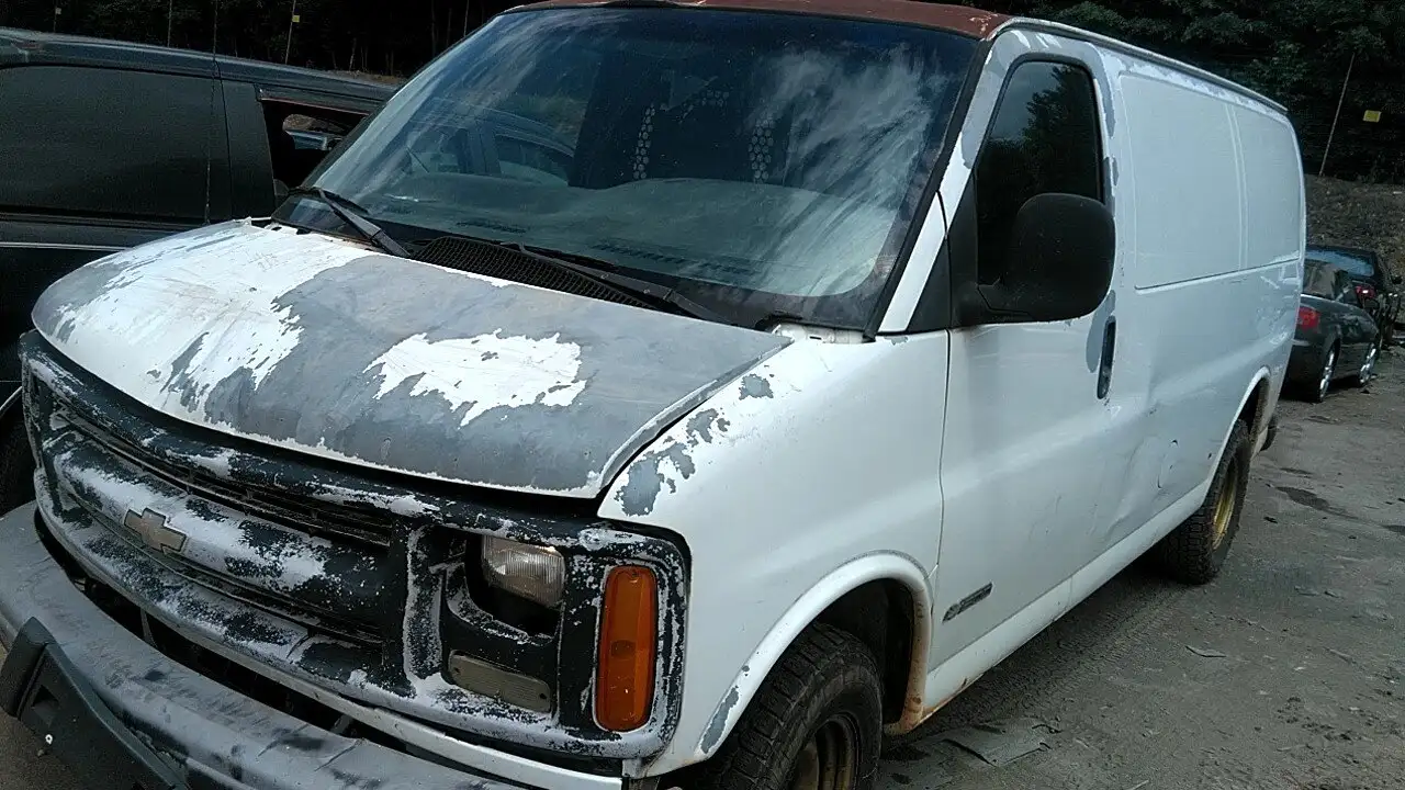 Photo of 2002 Chevrolet Express 1500