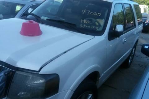 Photo of 2012 Ford Expedition