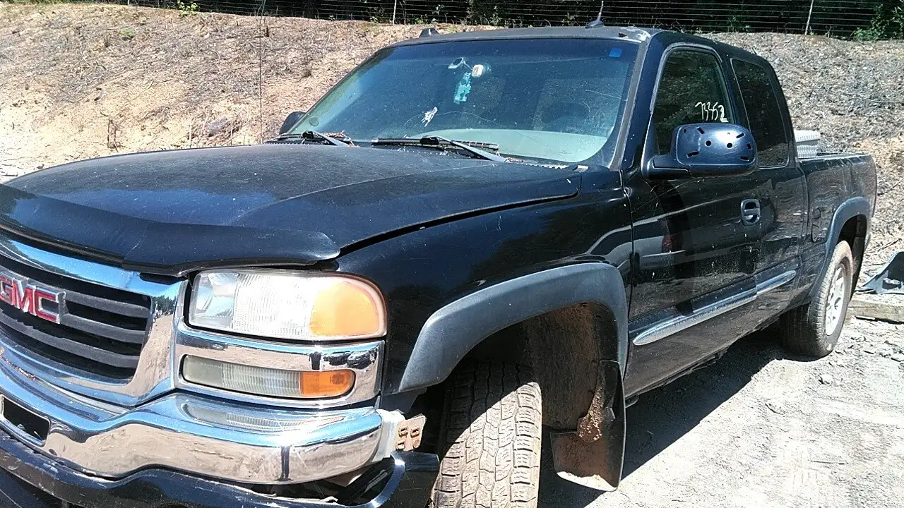 Photo of 2005 Gmc Sierra 1500