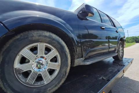Photo of 2003 Lincoln Navigator