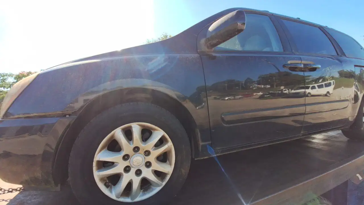 Photo of 2006 Kia Sedona