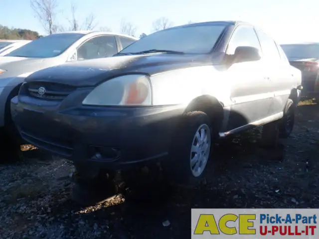 Photo of 2004 Kia Rio