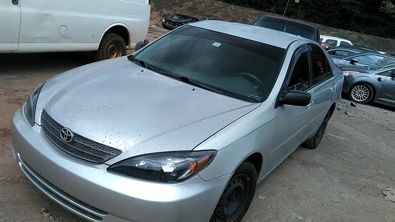 Photo of 2004 Toyota Camry
