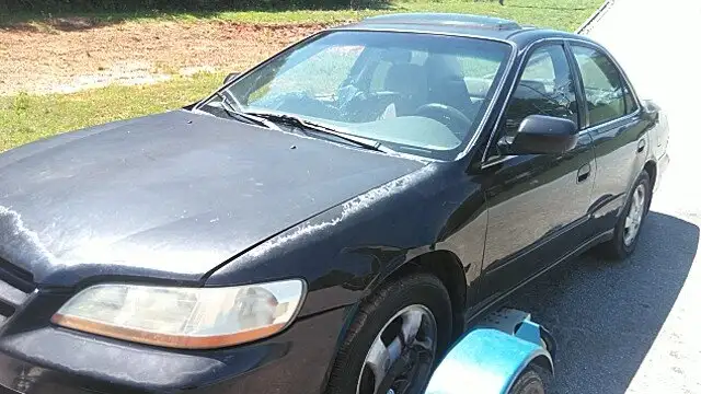 Photo of 1999 Honda Accord