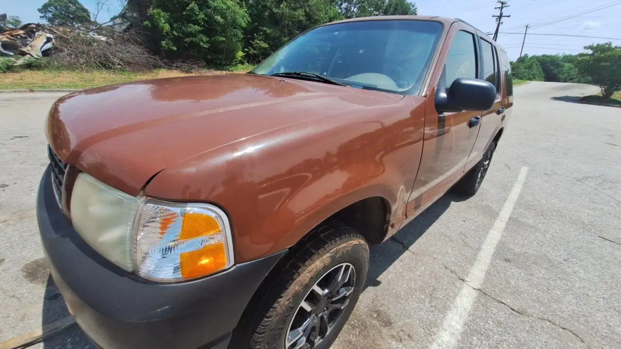 Photo of 2002 Ford Explorer