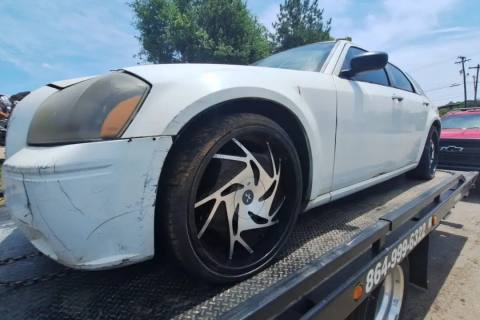 Photo of 2007 Dodge Magnum