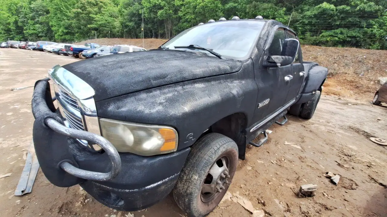 Photo of 2004 Dodge Ram 3500