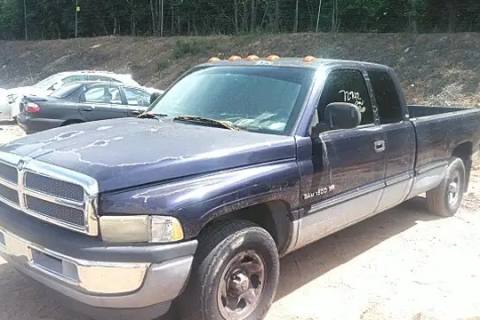Photo of 1999 Dodge Ram 1500
